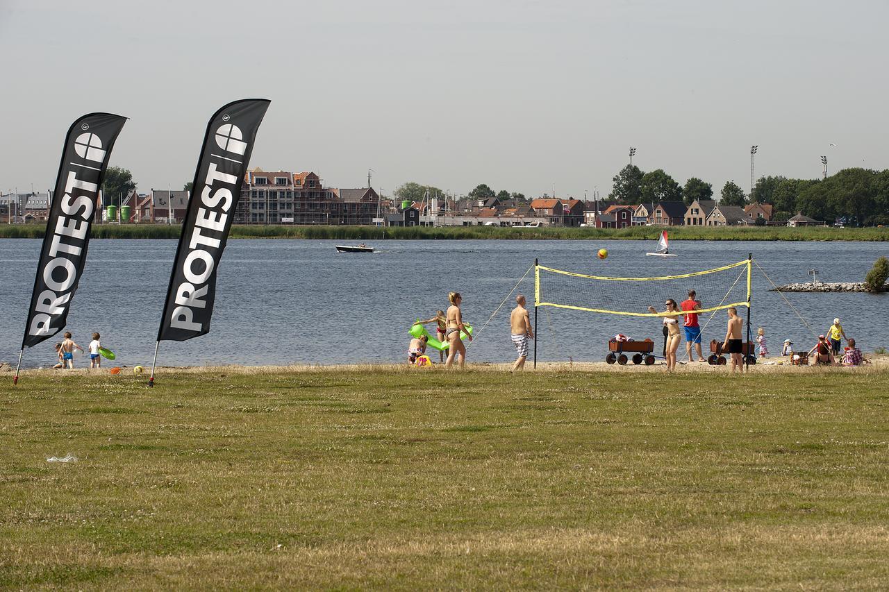 Boothuisje Marina Eemhof Villa Zeewolde Exteriör bild